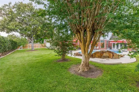 3114 W Autumn Run Circle Sugar Land TX 77479