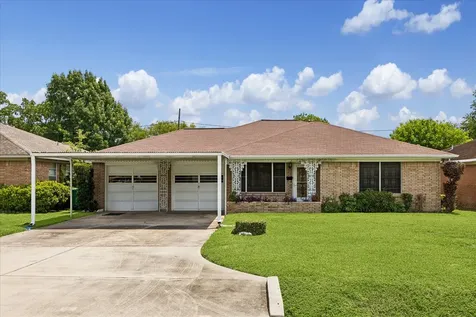 4620 Averill Street Houston TX 77009