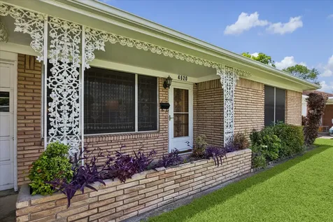 4620 Averill Street Houston TX 77009