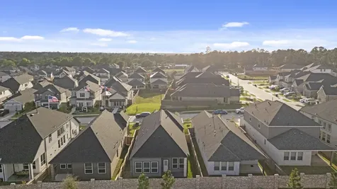 19319 Poppy Village Circle Magnolia TX 77355