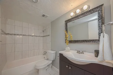 3224 Timmons Lane 147 Houston TX 77027