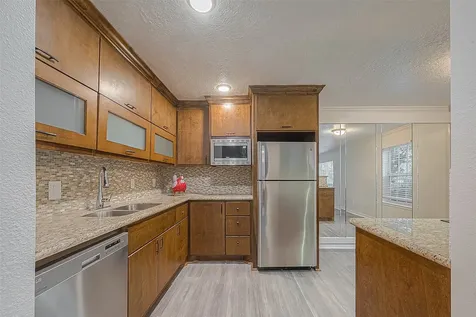 3224 Timmons Lane 147 Houston TX 77027