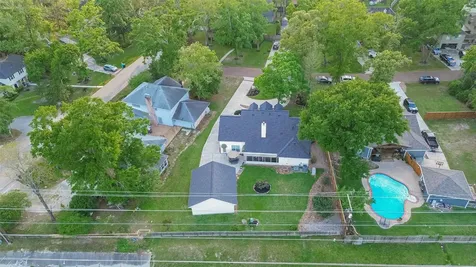522 Beauregard Drive Conroe TX 77302