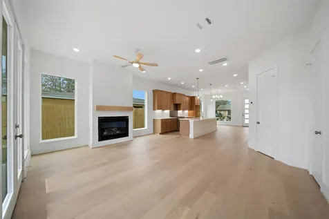 8521 Friendship Road Houston TX 77080