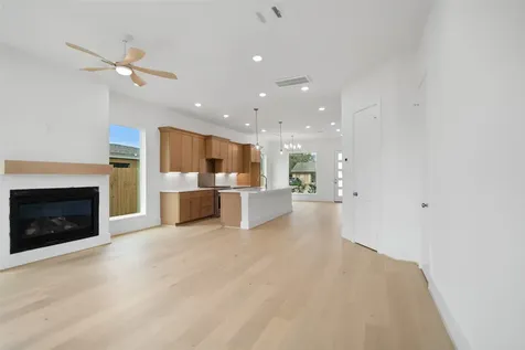 8521 Friendship Road Houston TX 77080