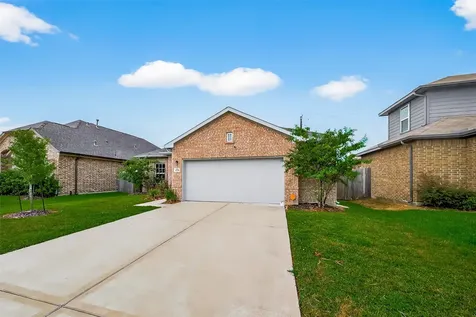 4703 Painted Bunting Lane Baytown TX 77521