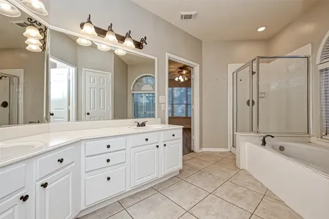 11011 Sprucedale Court Houston TX 77070