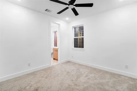 3405 Baer Street Houston TX 77020