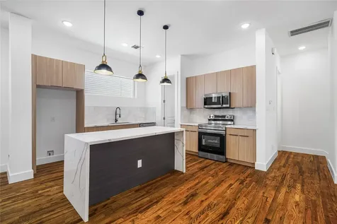 3405 Baer Street Houston TX 77020