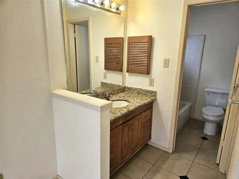8215 Summer Quail Drive Houston TX 77489