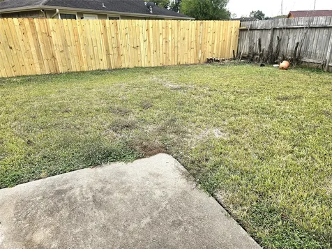 8215 Summer Quail Drive Houston TX 77489