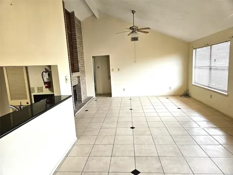 8215 Summer Quail Drive Houston TX 77489