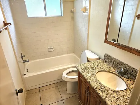 8215 Summer Quail Drive Houston TX 77489