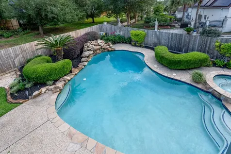 5310 Frensham Circle Houston TX 77041