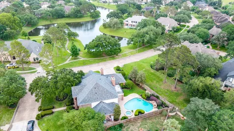 5310 Frensham Circle Houston TX 77041