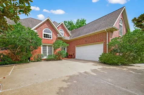 4131 Crow Valley Missouri City TX 77459