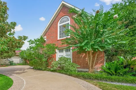 4131 Crow Valley Missouri City TX 77459