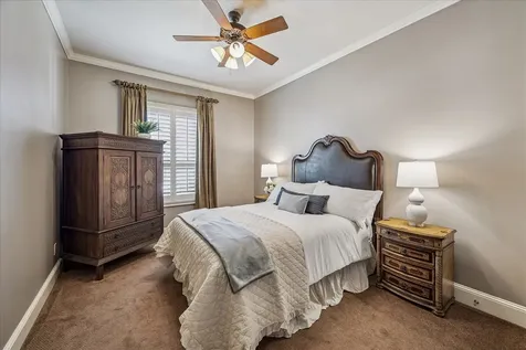 102 Vieux Carre Drive Houston TX 77009