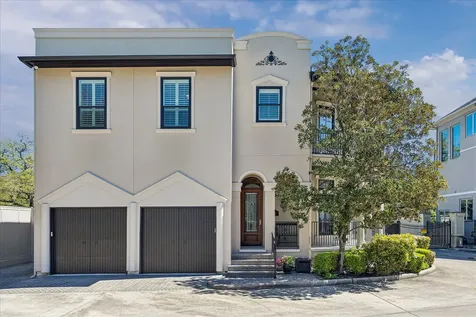 102 Vieux Carre Drive Houston TX 77009