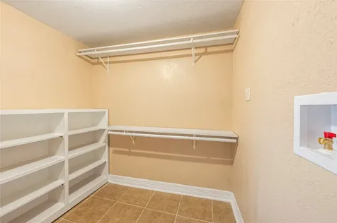 805 Chestnut Street La Marque TX 77568