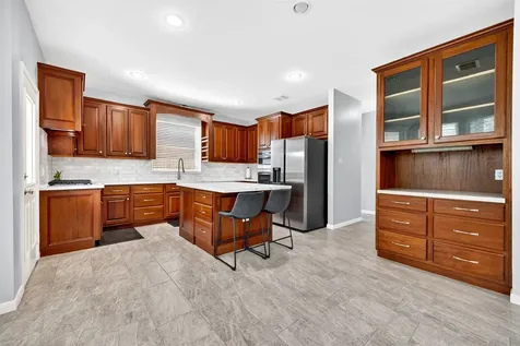 5718 Henniker Drive Houston TX 77041
