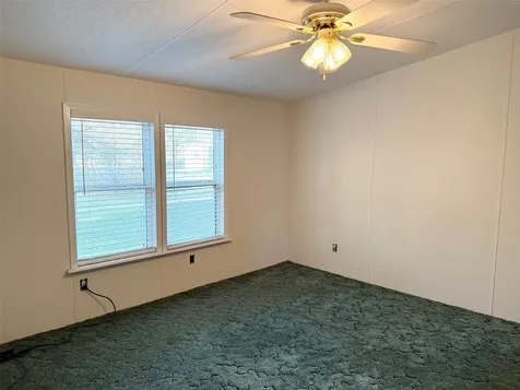 5744 E State Highway 21 Crockett TX 75835
