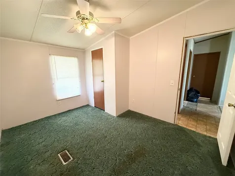 5744 E State Highway 21 Crockett TX 75835