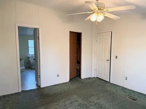 5744 E State Highway 21 Crockett TX 75835