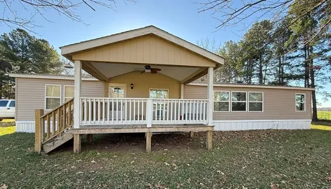 5744 E State Highway 21 Crockett TX 75835