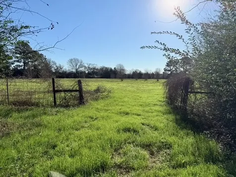 5744 E State Highway 21 Crockett TX 75835