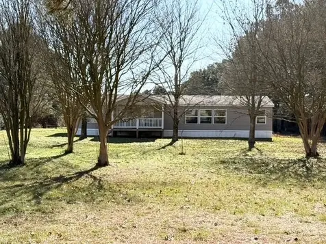 5744 E State Highway 21 Crockett TX 75835
