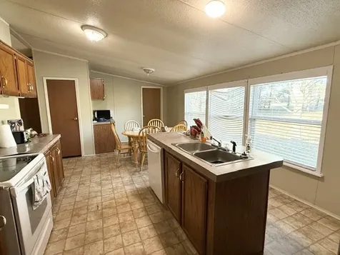 5744 E State Highway 21 Crockett TX 75835