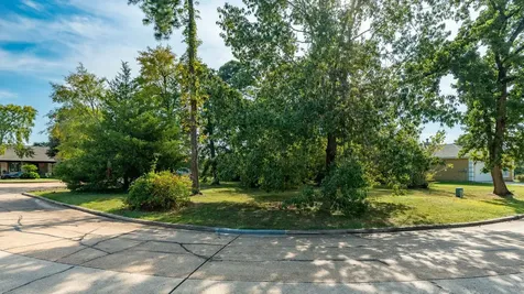 15 Stanford Court Montgomery TX 77356