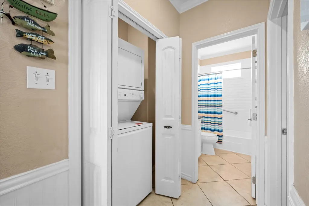 740 Copano Cove Rockport TX 78382