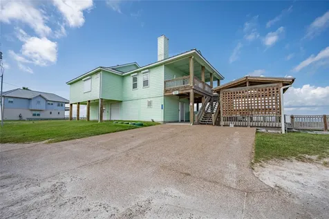 740 Copano Cove Rockport TX 78382