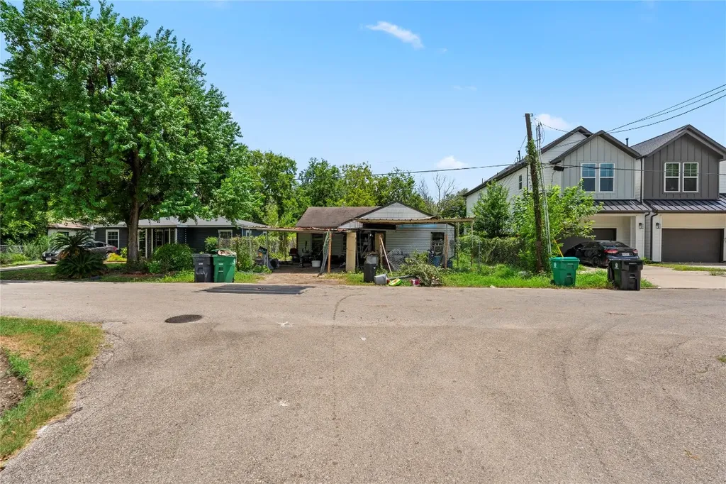 6135 Sidney Street Houston TX 77021