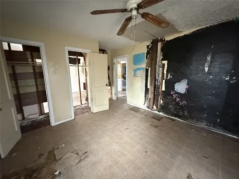6135 Sidney Street Houston TX 77021
