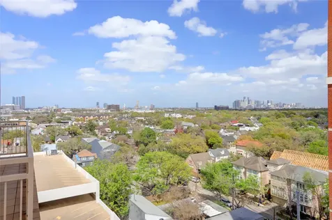 2520 Robinhood Street 1008 Houston TX 77005