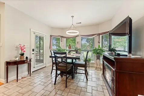 13623 Summer Hill Montgomery TX 77356