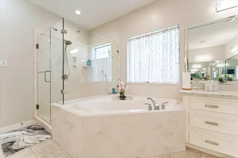 13623 Summer Hill Montgomery TX 77356