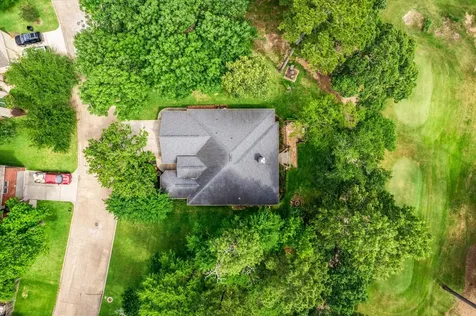 13623 Summer Hill Montgomery TX 77356