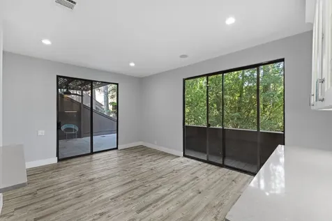282 Litchfield Lane Houston TX 77024