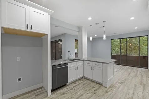 282 Litchfield Lane Houston TX 77024