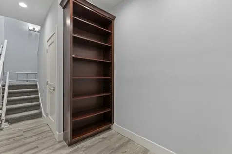282 Litchfield Lane Houston TX 77024