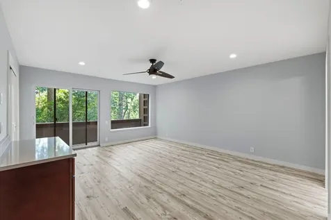 282 Litchfield Lane Houston TX 77024