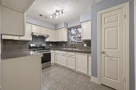 11806 Roandale Drive Houston TX 77048