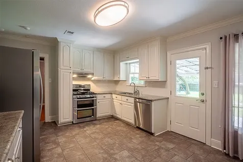 755 N 23rd Street Beaumont TX 77706