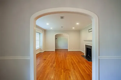 755 N 23rd Street Beaumont TX 77706