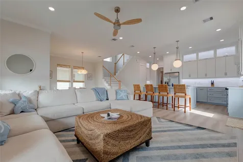 4010 Miramar Court Galveston TX 77554