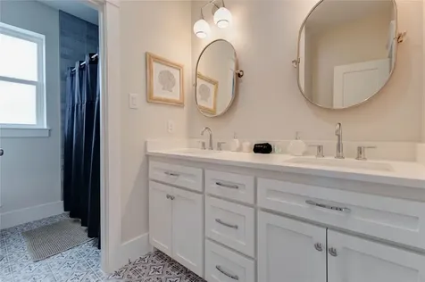 4010 Miramar Court Galveston TX 77554